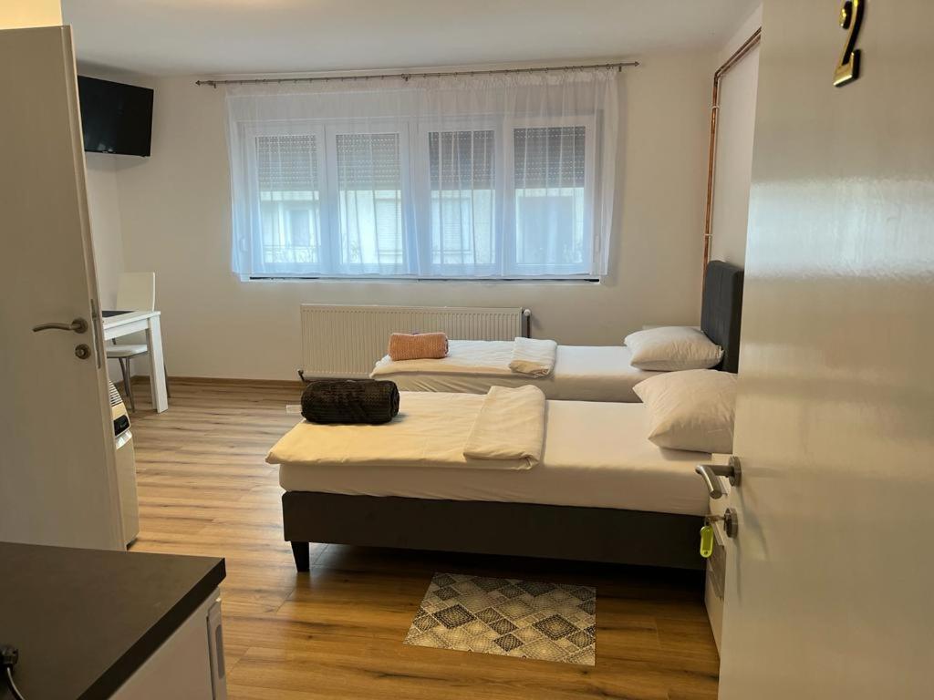Opg - Zm Apartmani Martinovic Novska Exterior photo